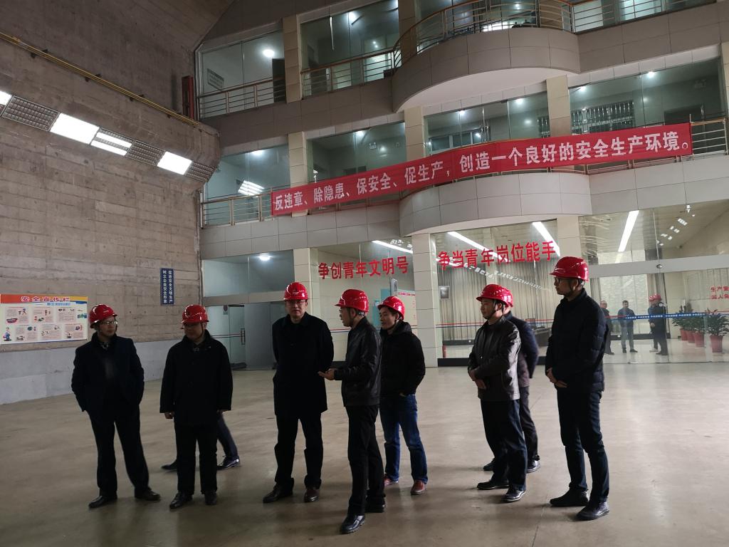 發(fā)展集團(tuán)總經(jīng)理蘇德輝春節(jié)前調(diào)研指導(dǎo)株洲航電分公司安全生產(chǎn)工作 發(fā)展集團(tuán)總經(jīng)理蘇德輝春節(jié)前調(diào)研指導(dǎo)株洲航電分公司安全生產(chǎn)工作