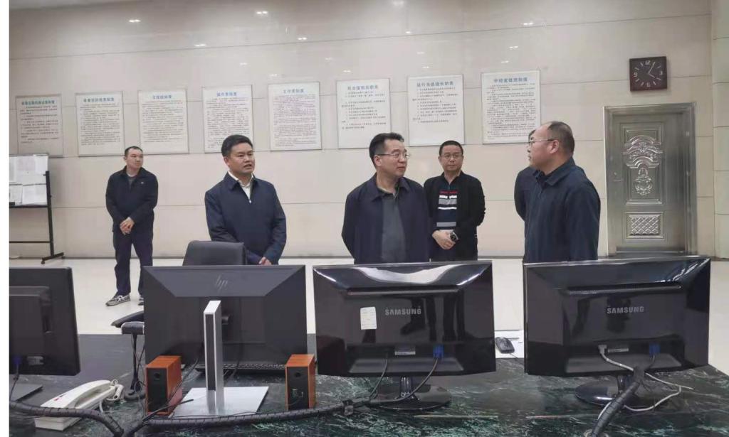 株洲市副市長楊英杰一行赴分公司開展防洪度汛督查工作 株洲市副市長楊英杰一行赴分公司開展防洪度汛督查工作