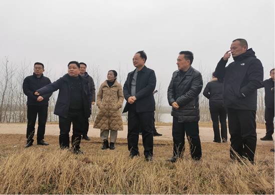 益陽市副市長樂運成調研沅江砂石集散中心和機制砂項目 益陽市副市長樂運成調研沅江砂石集散中心和機制砂項目