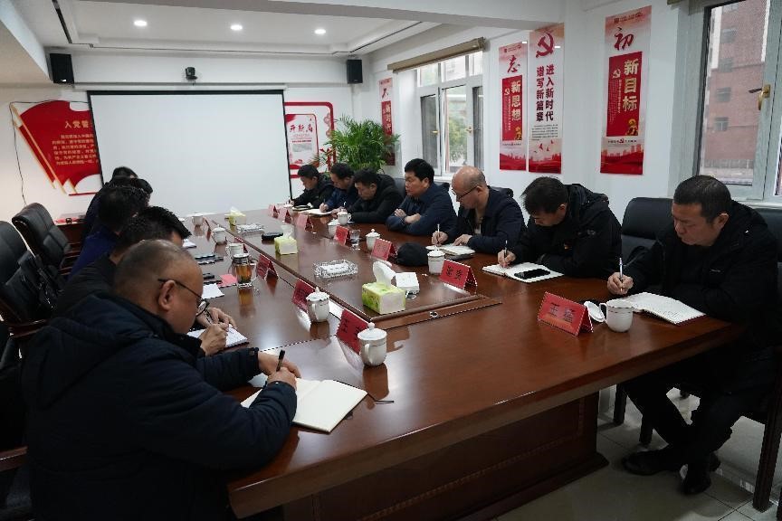 劉志剛赴益沅公司調(diào)研并與沅江市委書記楊智勇會談共商深化合作 劉志剛赴益沅公司調(diào)研并與沅江市委書記楊智勇會談共商深化合作